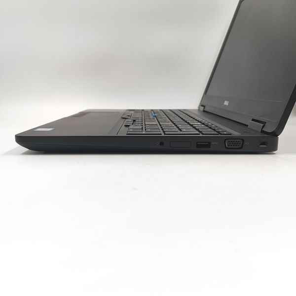Ноутбук Dell Latitude 5580 (15,6"IPS FHD/i7-7820HQ/8Gb/256Gb) Б/В 04081 фото