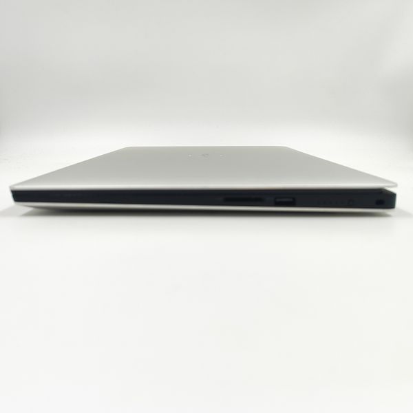 Ноутбук Dell XPS 15 7590 (15,6" IPS FHD/i5-9300H/16Gb/256Gb/GTX 1650-4Gb) Б/В 04105 фото
