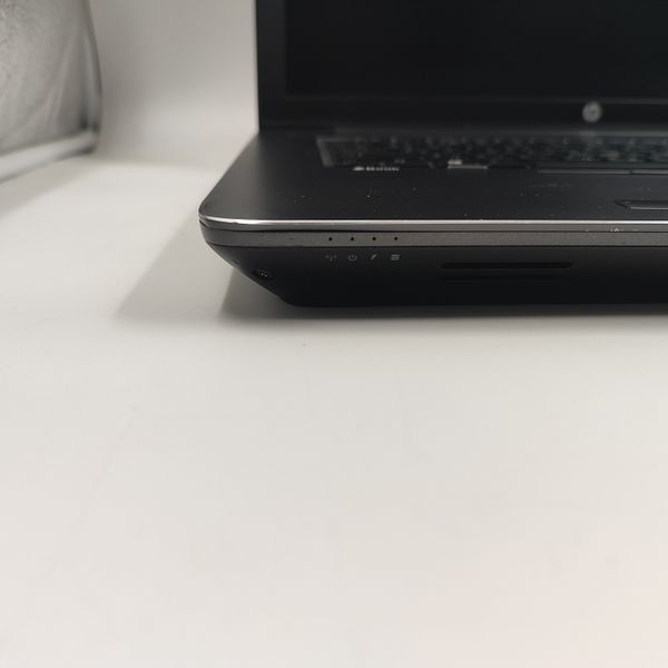 Ноутбук HP Zbook 17 G4 (17,3"IPS FHD/i7-7820HQ/16Gb/256Gb+1000Gb/Quadro P5000-16Gb) Б/В 04119 фото