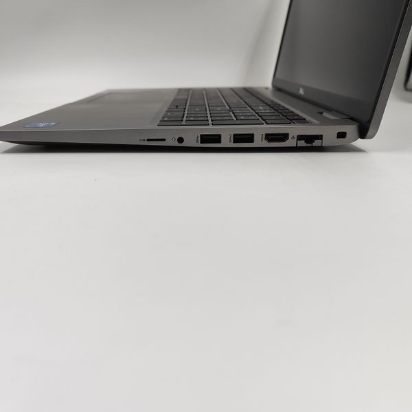 Ноутбук Dell Latitude 5520 (15,6''IPS FHD/i7-1185G7/16Gb/512Gb) Б/В 04189 фото