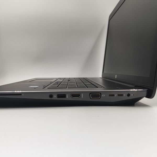 Ноутбук HP Zbook 17 G4 (17,3"IPS FHD/i7-7820HQ/16Gb/512Gb/Quadro P4000-8Gb) Б/В 04121 фото