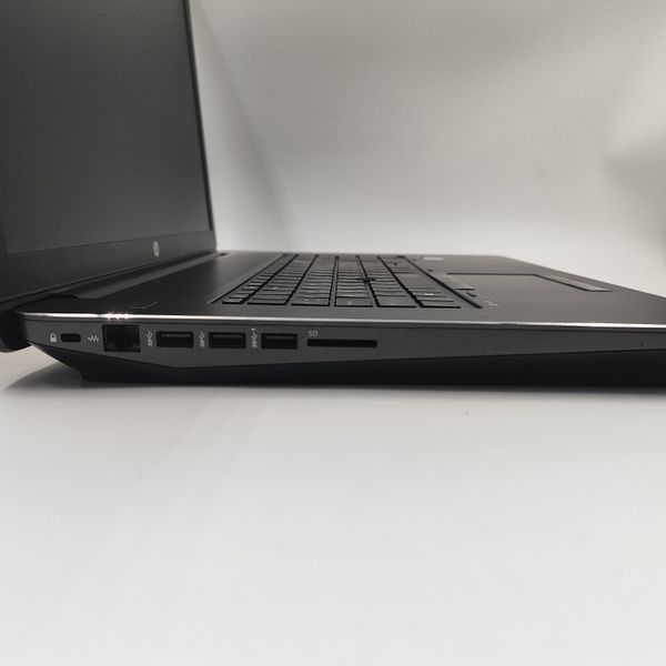 Ноутбук HP Zbook 17 G4 (17,3" TN HD/i7-7820HQ/16Gb/256Gb+1000Gb/Quadro P5000-16Gb) Б/В 04120 фото