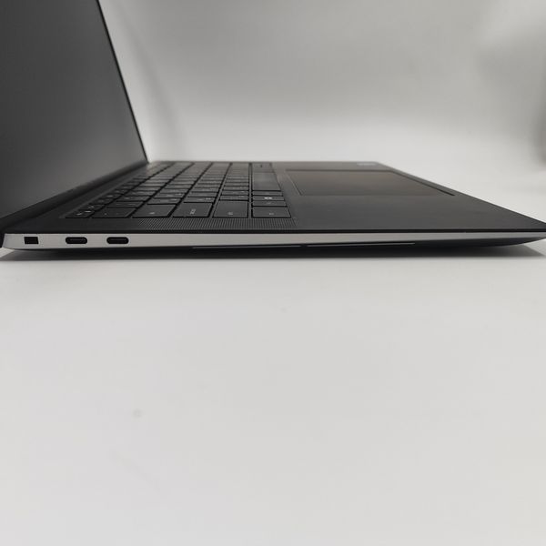 Ноутбук Dell Precision 5560 (15,6"IPS FHD/i7-11850H/16Gb/512Gb/Quadro T1200-4Gb) Б/В 04128 фото