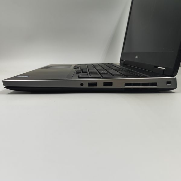 Ноутбук Dell Precision 7530 (15,6"IPS FHD/i7-8850h/16Gb/512Gb/Quadro P2000-4Gb) Б/В 04108 фото