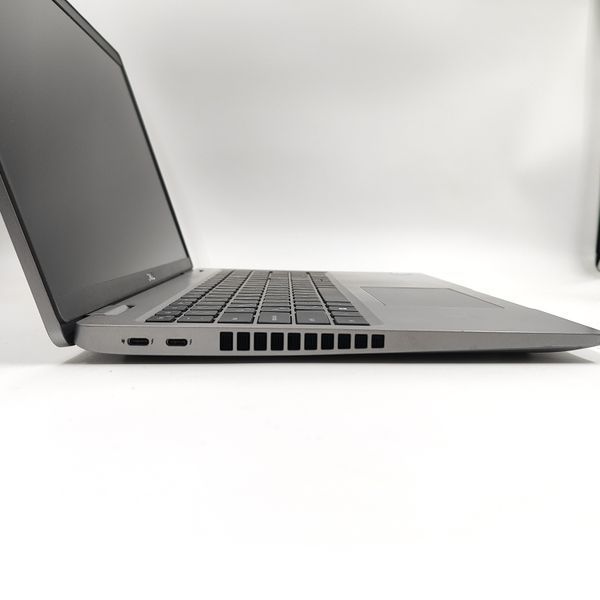 Ноутбук Dell Latitude 5520 (15,6''IPS FHD/i5-1135G7/16Gb/256Gb) Б/У 04090 фото