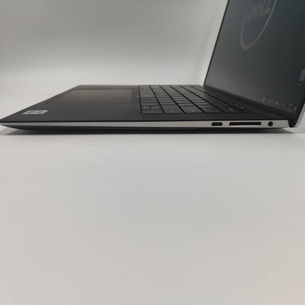 Ноутбук Dell Precision 5550 (15,6" IPS FHD/i7-10750H/32Gb/512Gb/Quadro T1000-4Gb) Б/У 04170 фото